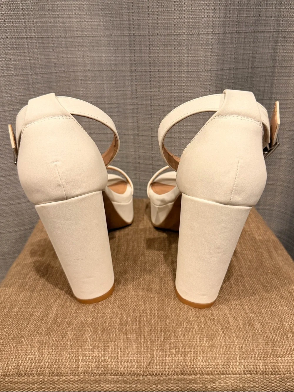 torrid white platform
